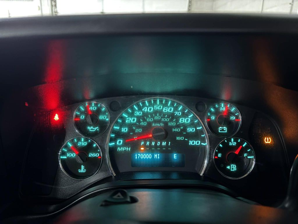 2017 GMC Savana Image 15