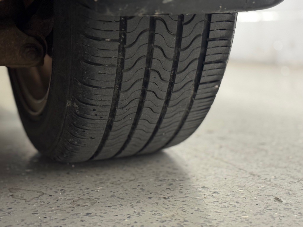 2009 Mitsubishi Galant Image 26