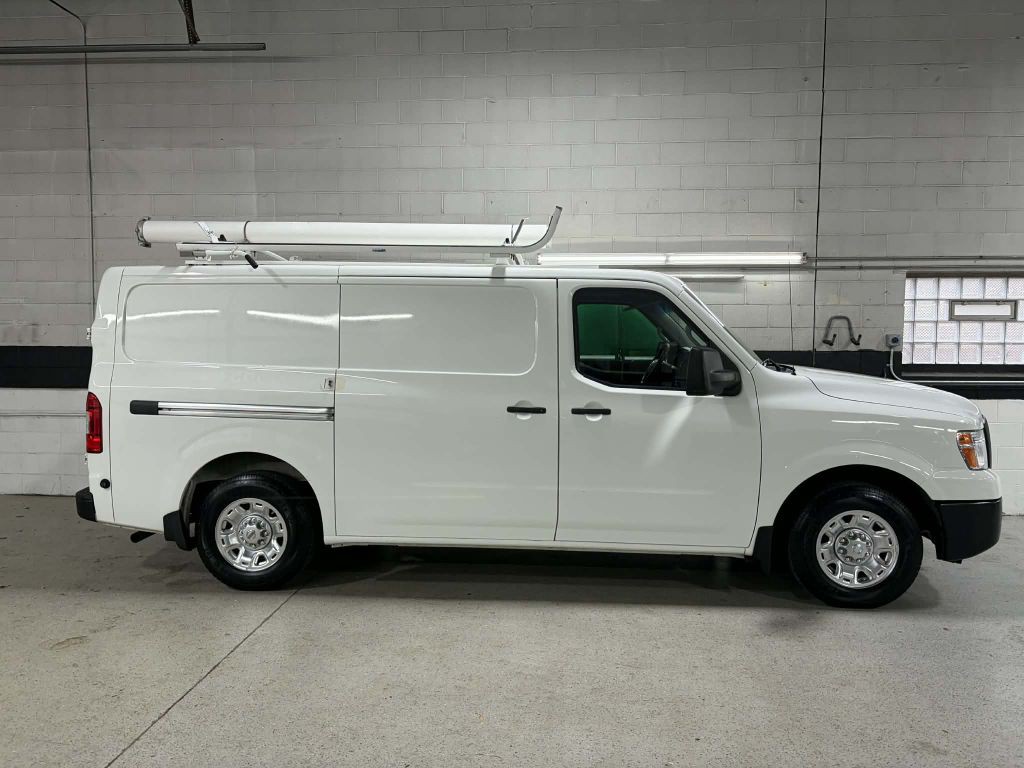 2015 Nissan NV Image 5