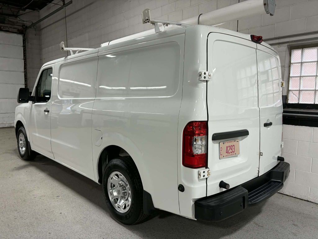 2015 Nissan NV Image 8