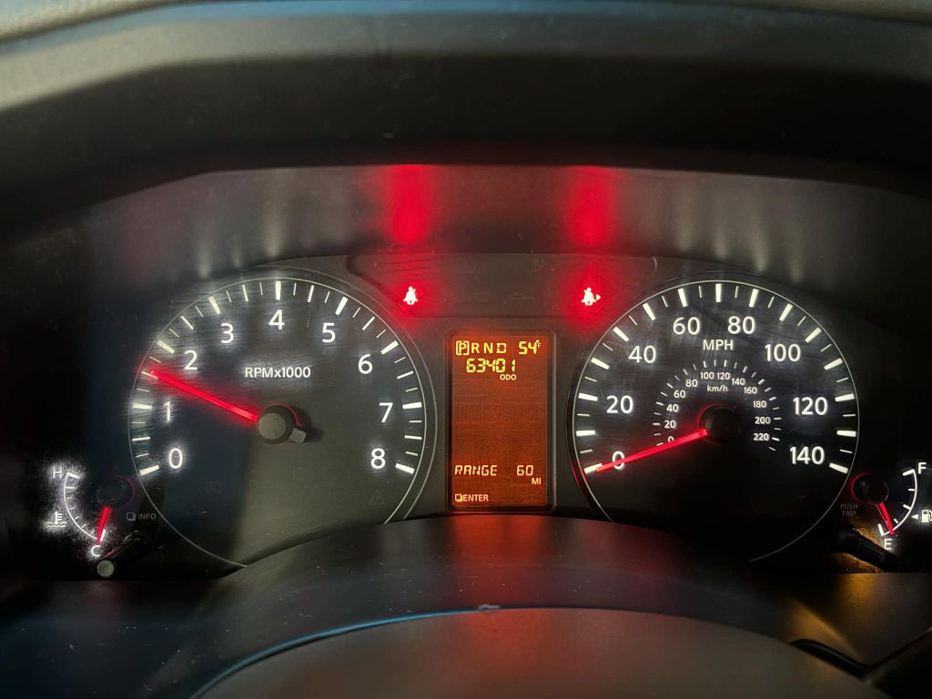 2015 Nissan NV Image 15