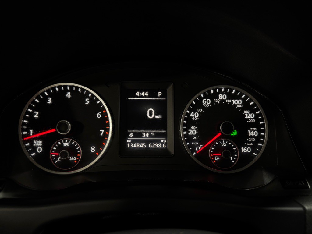 2017 Volkswagen Tiguan Image 23