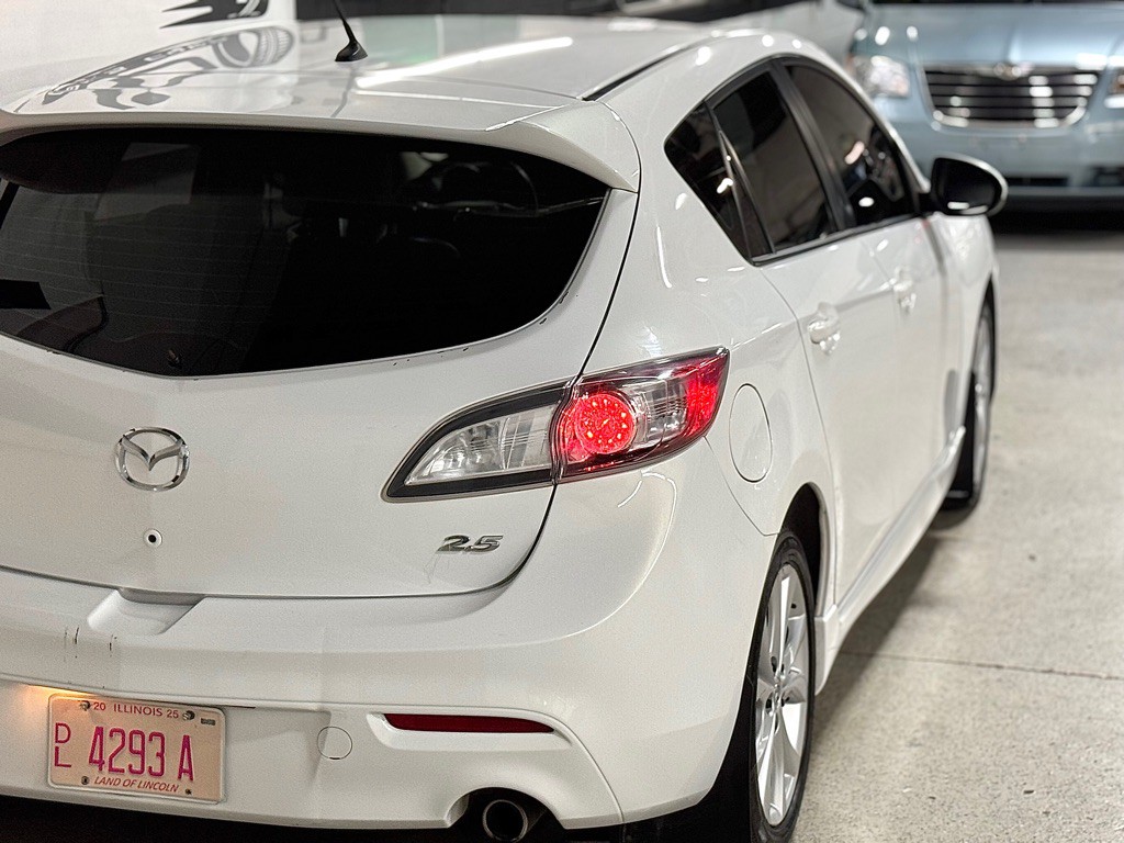 2010 Mazda Mazda3 Image 8