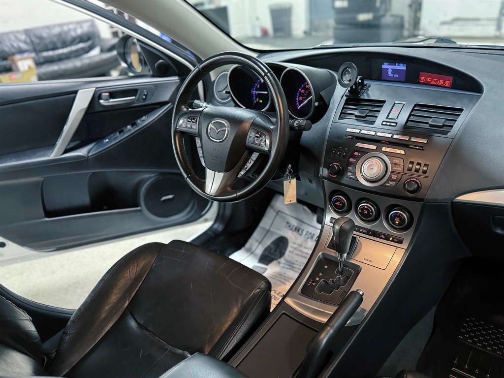 2010 Mazda Mazda3 Image 19