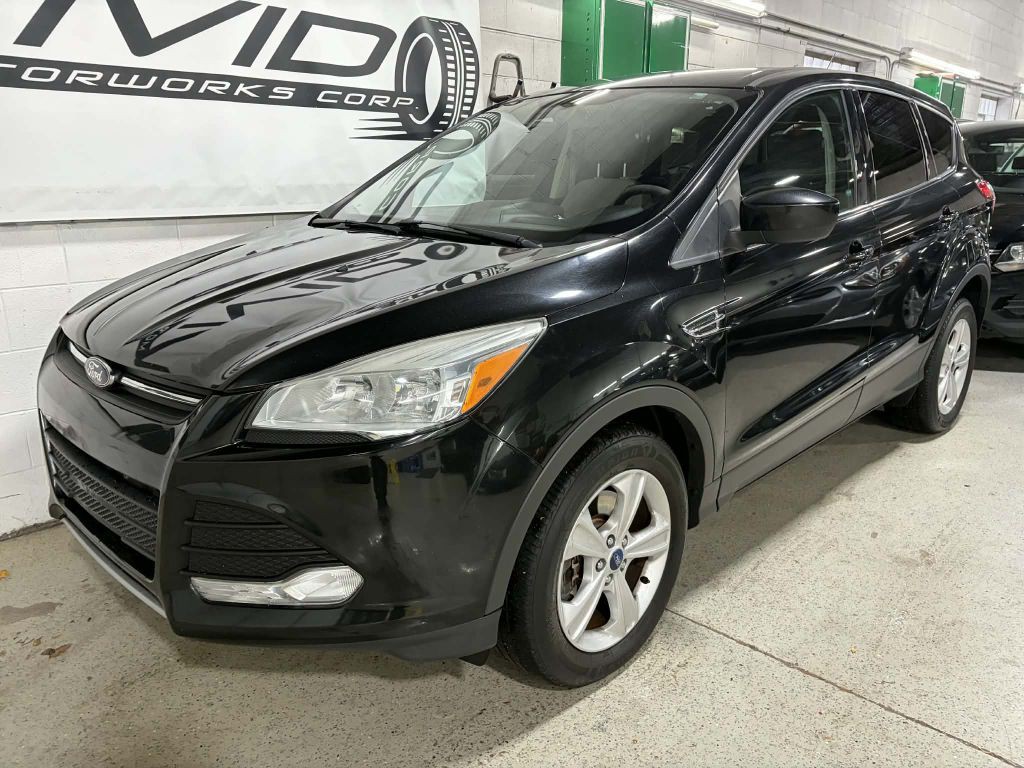 2013 Ford Escape Image 2