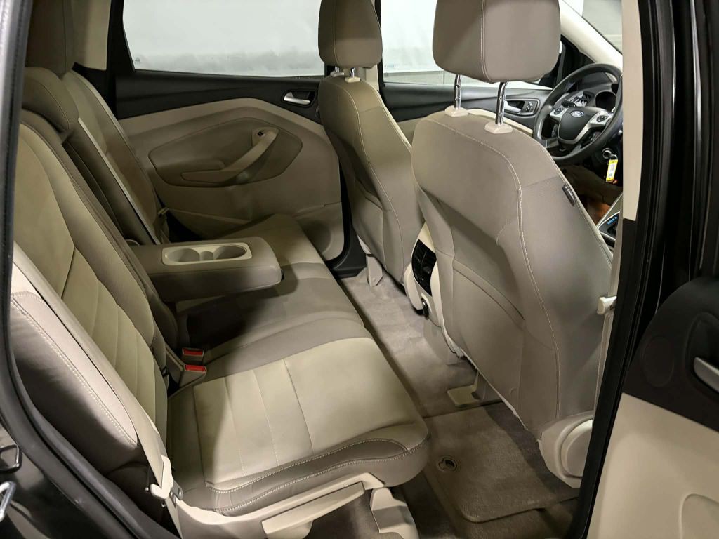2013 Ford Escape Image 17