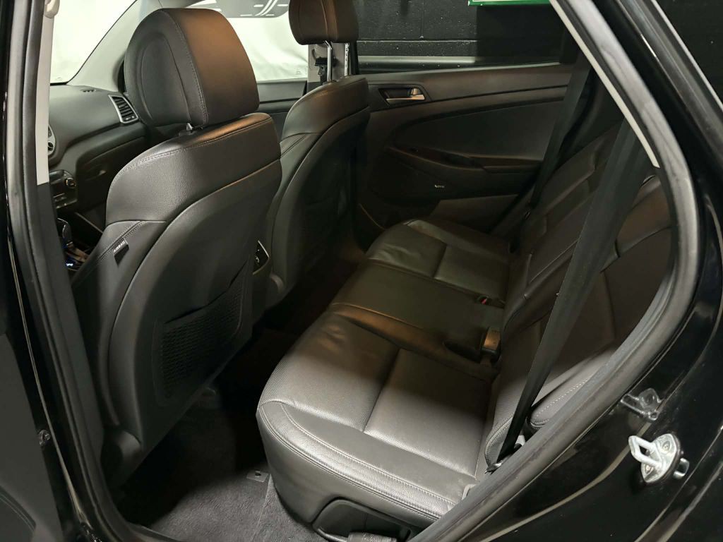 2018 Hyundai Tucson Image 16