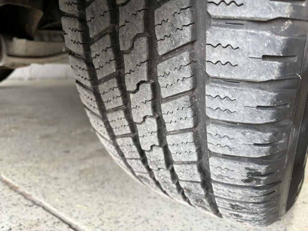 2012 Dodge Ram 1500 Image 12