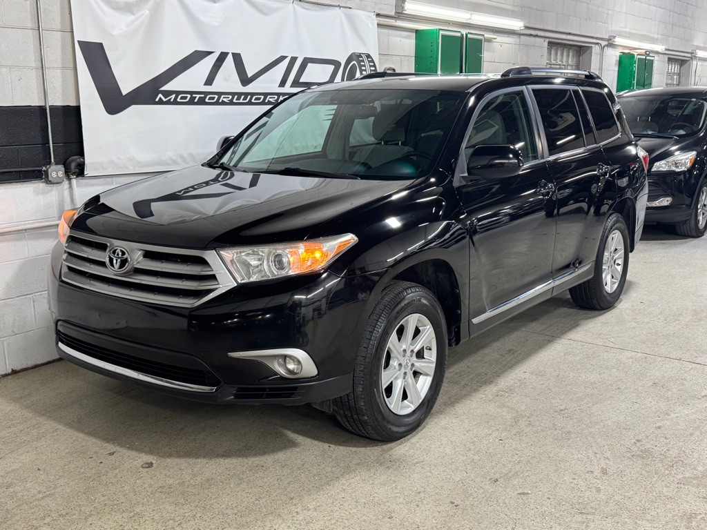 2013 Toyota Highlander Image 11