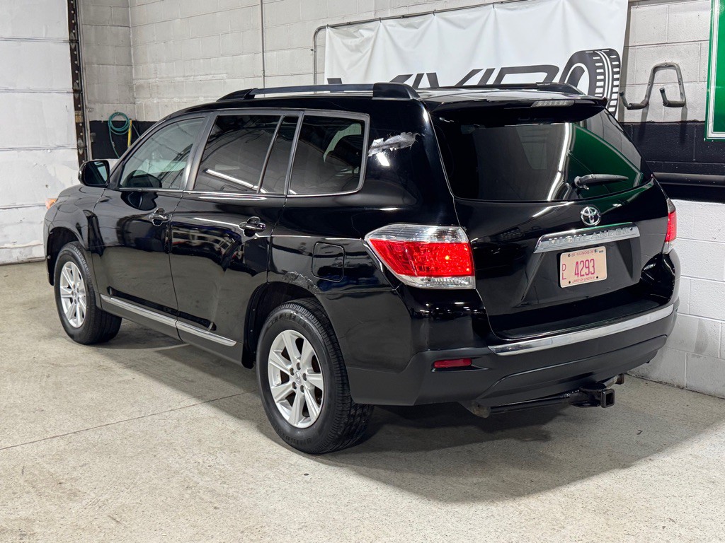 2013 Toyota Highlander Image 15