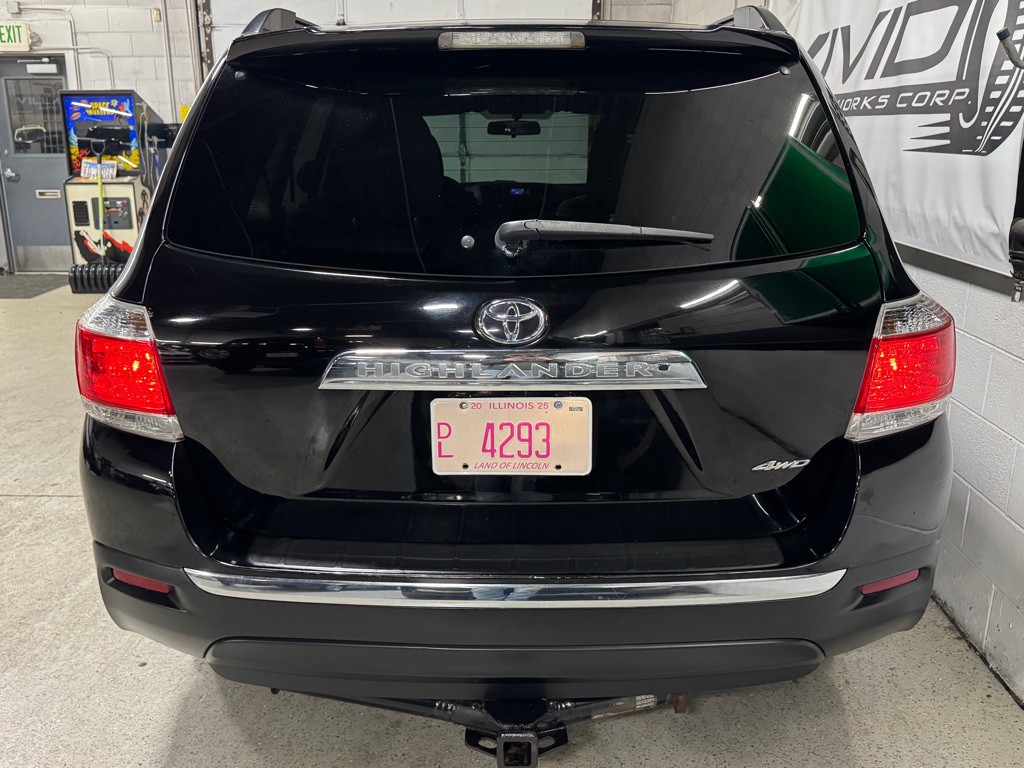 2013 Toyota Highlander Image 17
