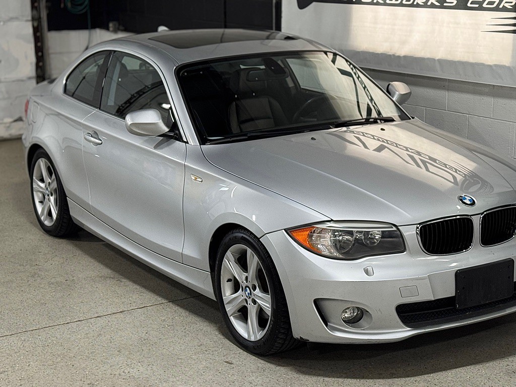 2013 BMW 1 Series Image 2