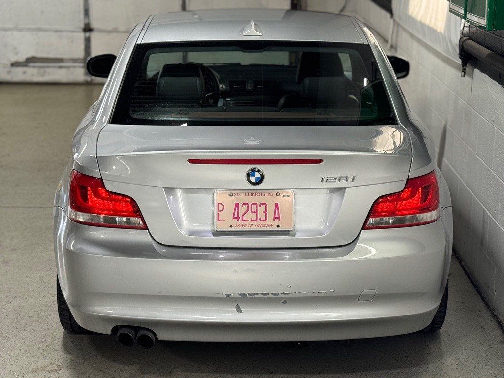 2013 BMW 1 Series Image 16