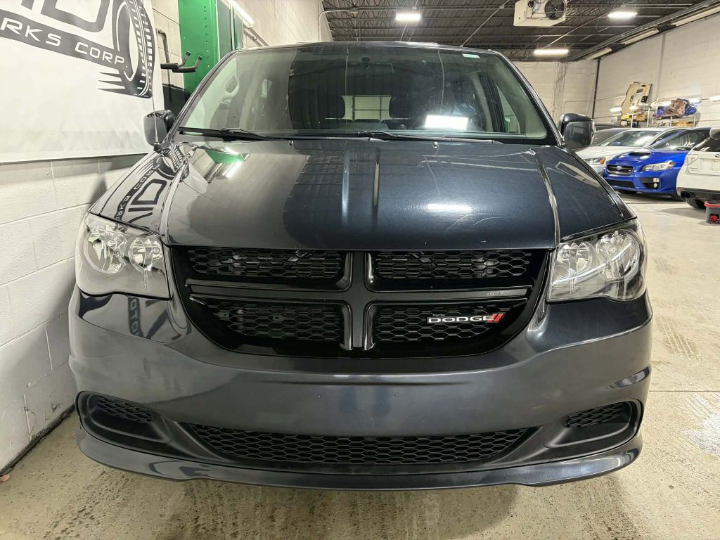 2013 Dodge Grand Caravan Image 3