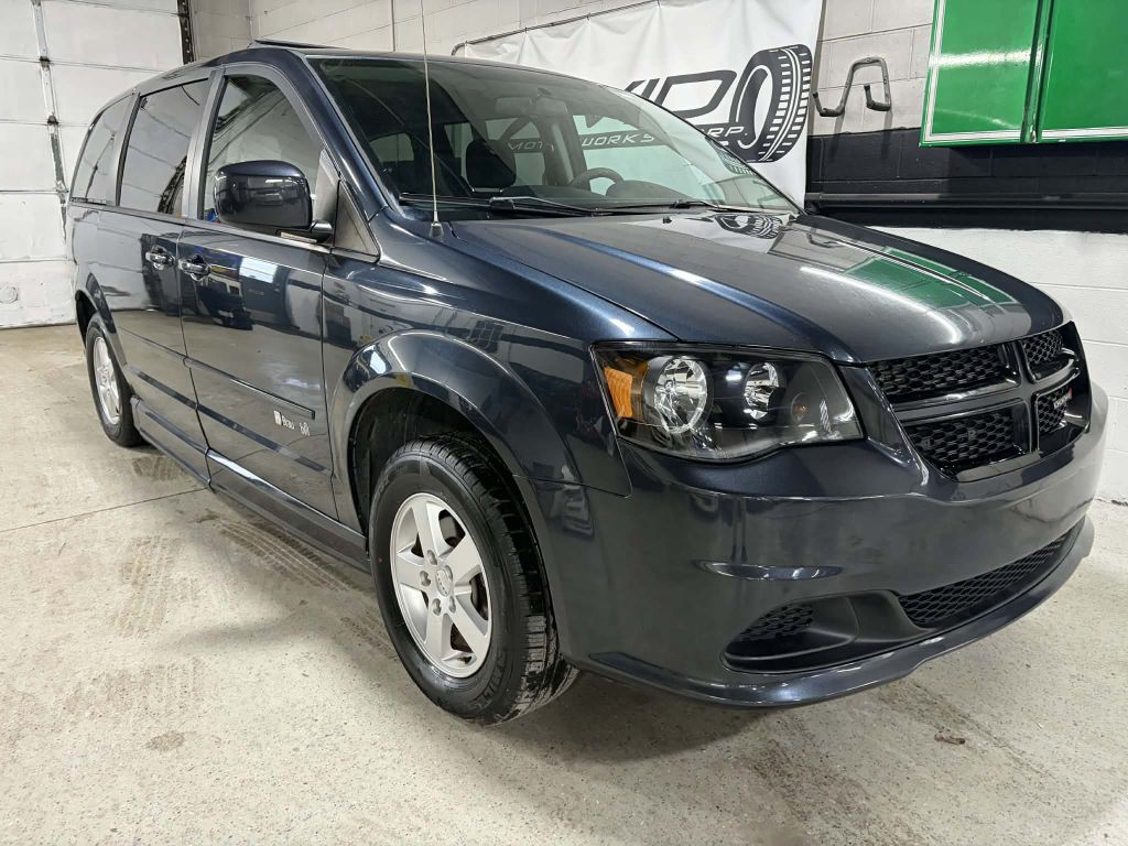 2013 Dodge Grand Caravan Image 4
