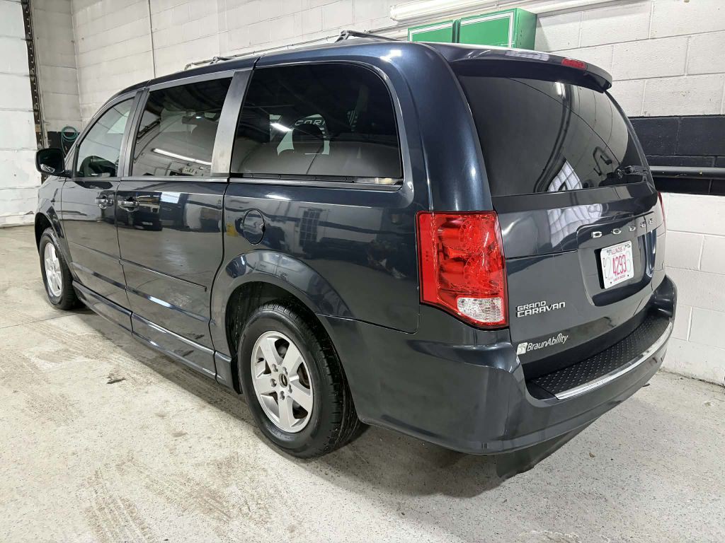 2013 Dodge Grand Caravan Image 8