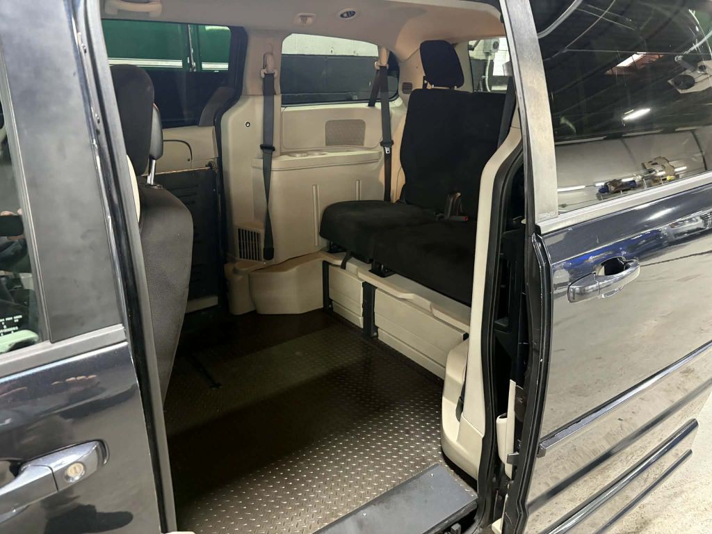 2013 Dodge Grand Caravan Image 19