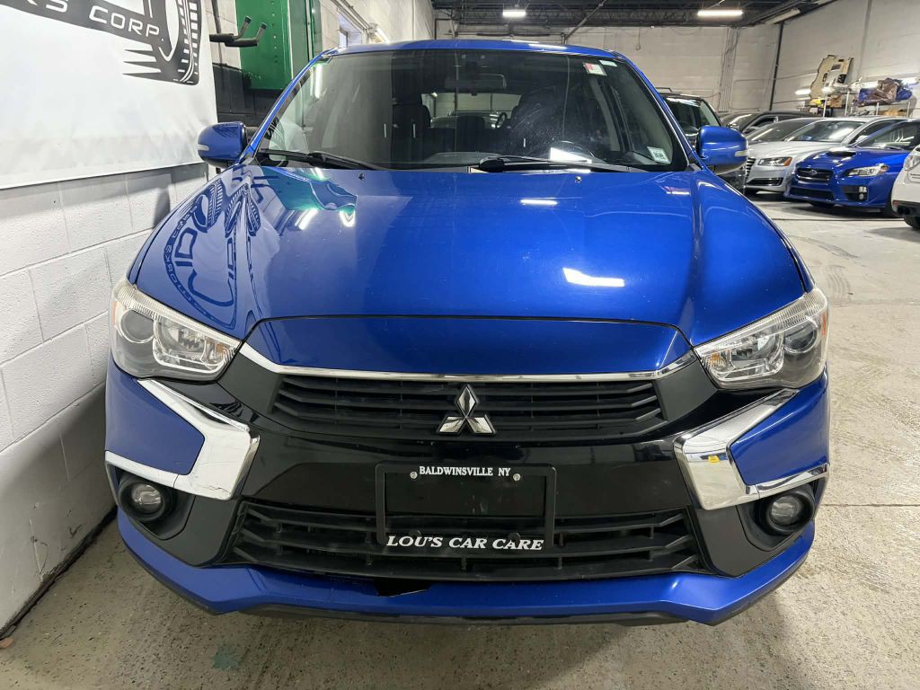 2016 Mitsubishi Outlander Image 3