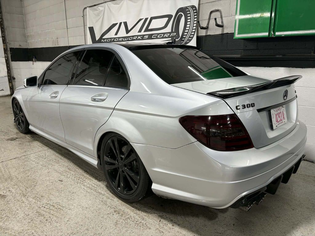 2013 Mercedes-Benz C-Class Image 8