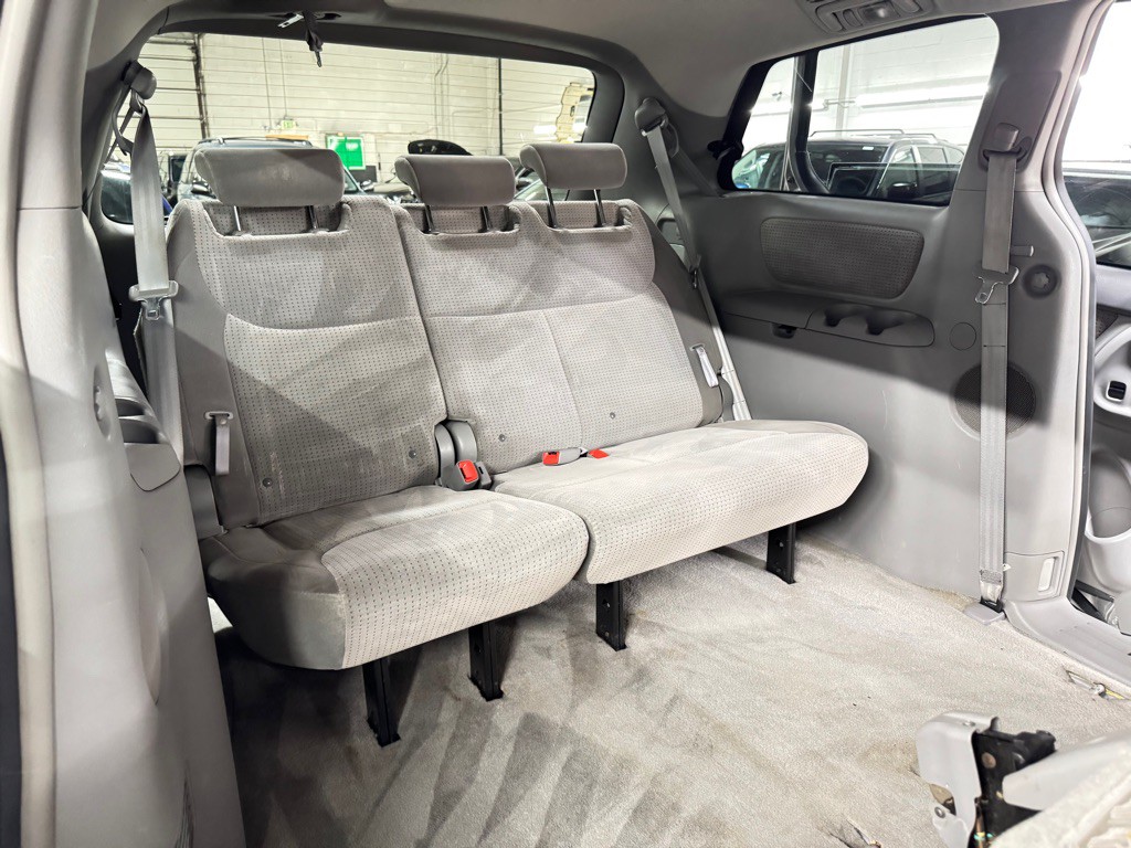 2008 Toyota Sienna Image 19