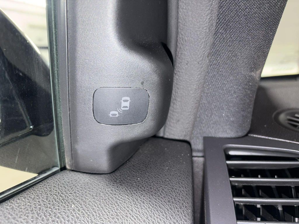 2012 Acura MDX Image 16