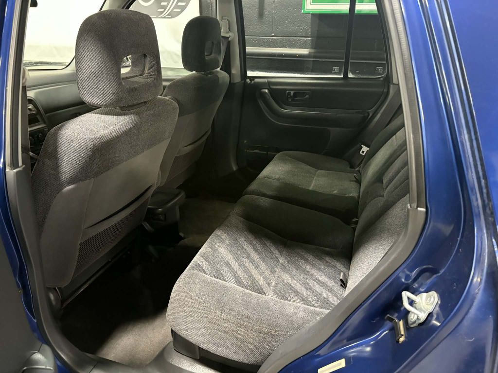1999 Honda CR-V Image 18