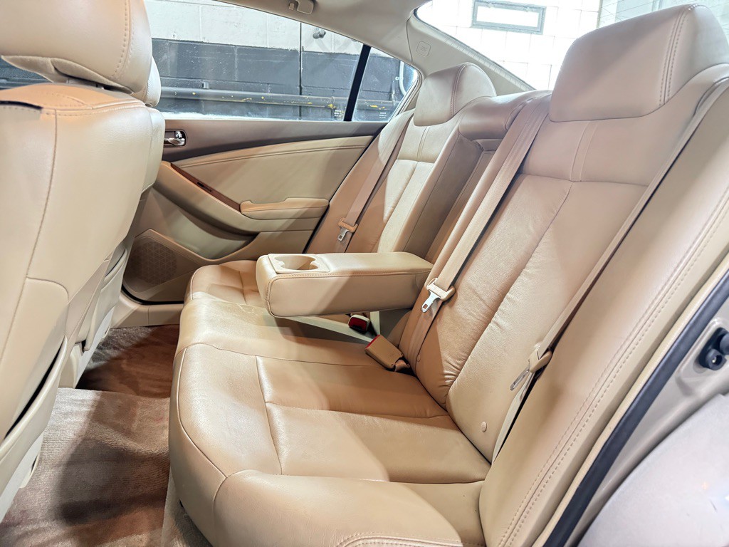 2007 Nissan Altima Image 19