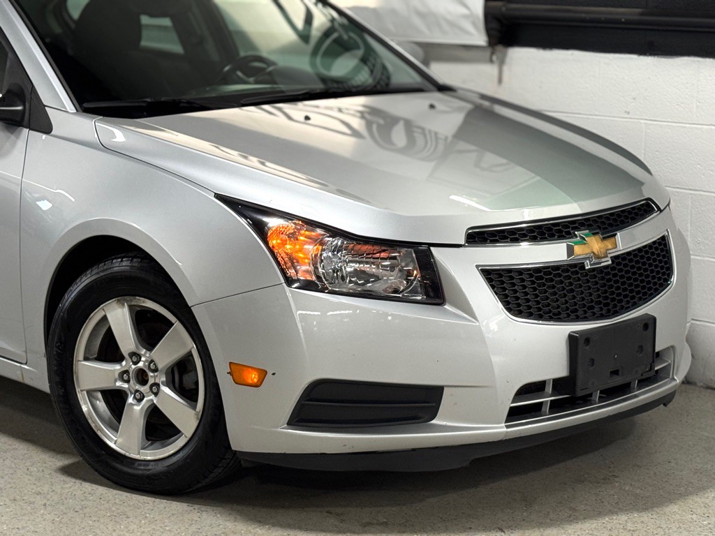 2014 Chevrolet Cruze Image 3