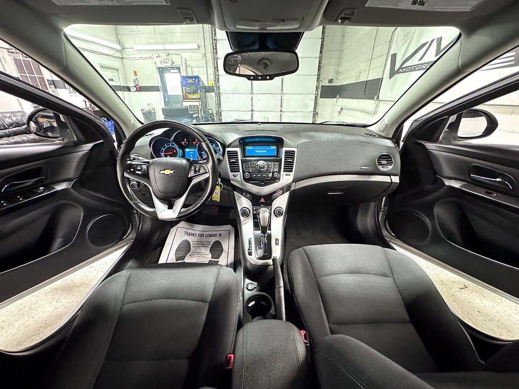 2014 Chevrolet Cruze Image 23