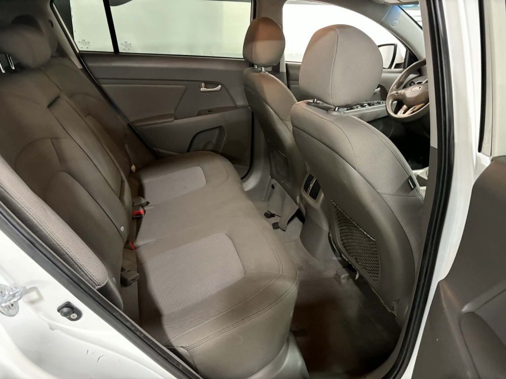 2014 Kia Sportage Image 17