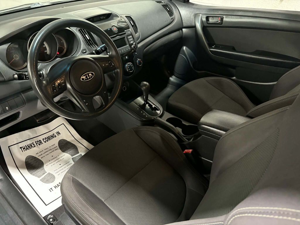 2010 Kia Forte Image 14