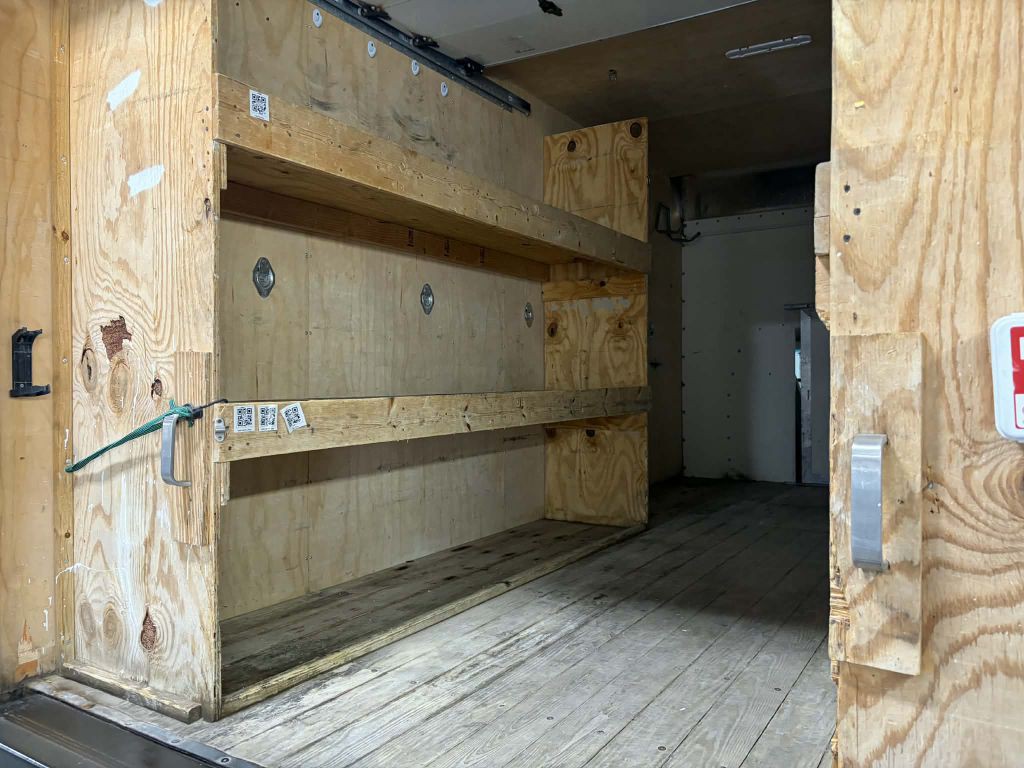 2019 Chevrolet Express Image 11