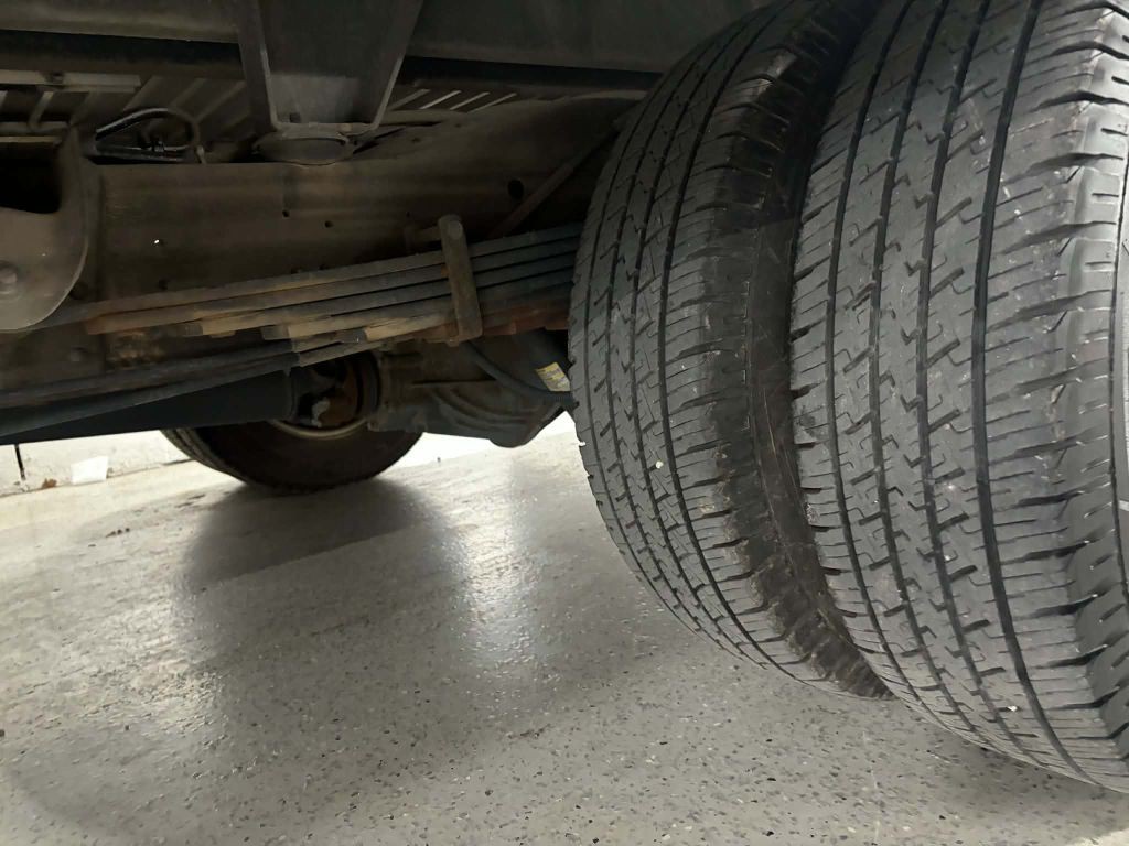2019 Chevrolet Express Image 16