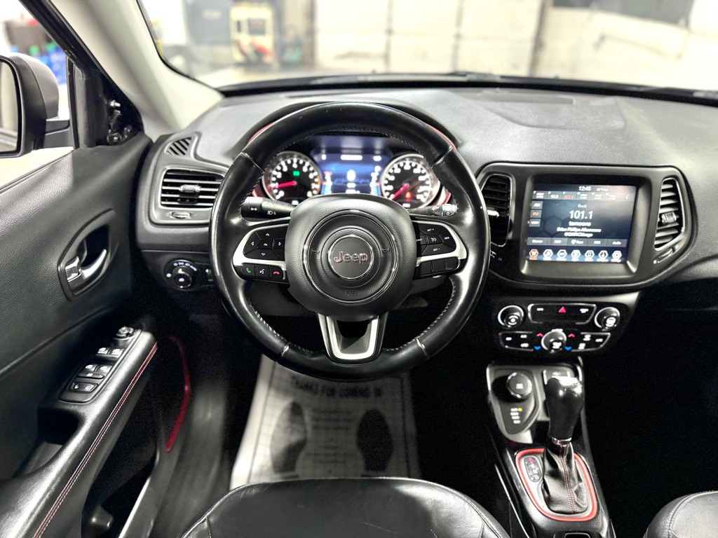 2019 Jeep Compass Image 18