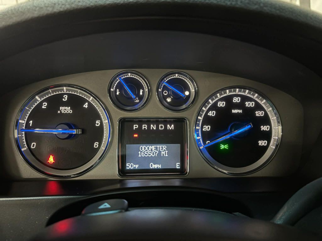 2012 Cadillac Escalade Image 13