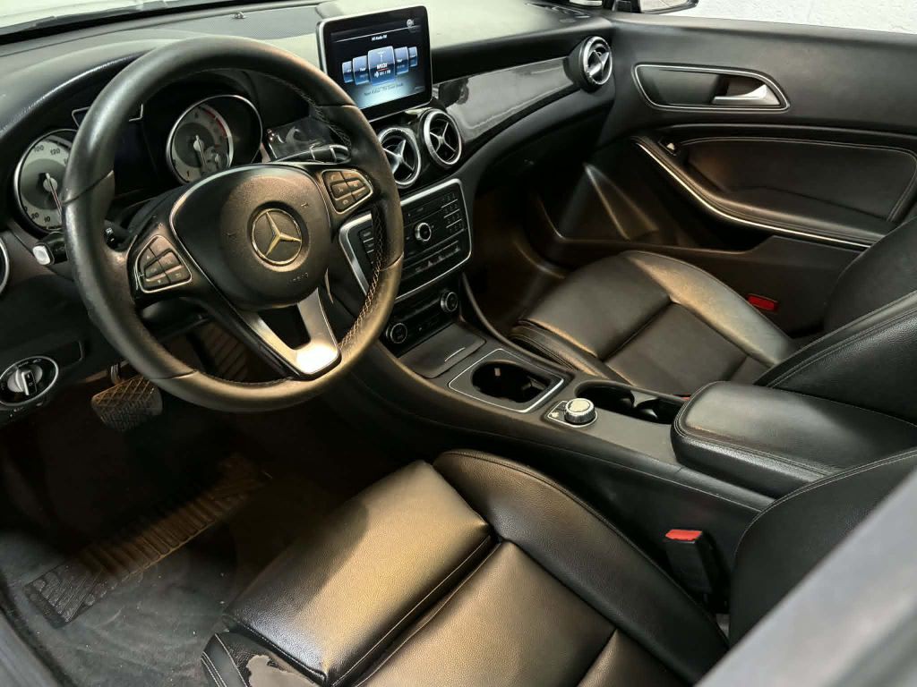 2016 Mercedes-Benz CLA-Class Image 14