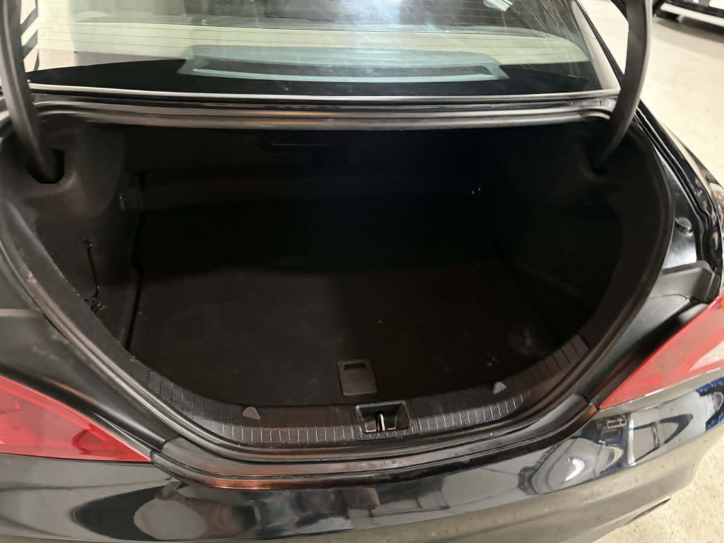 2016 Mercedes-Benz CLA-Class Image 18
