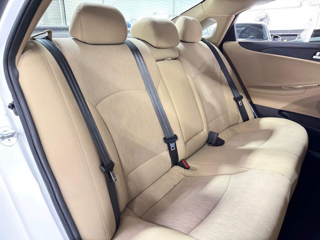 2013 Hyundai Sonata Image 20
