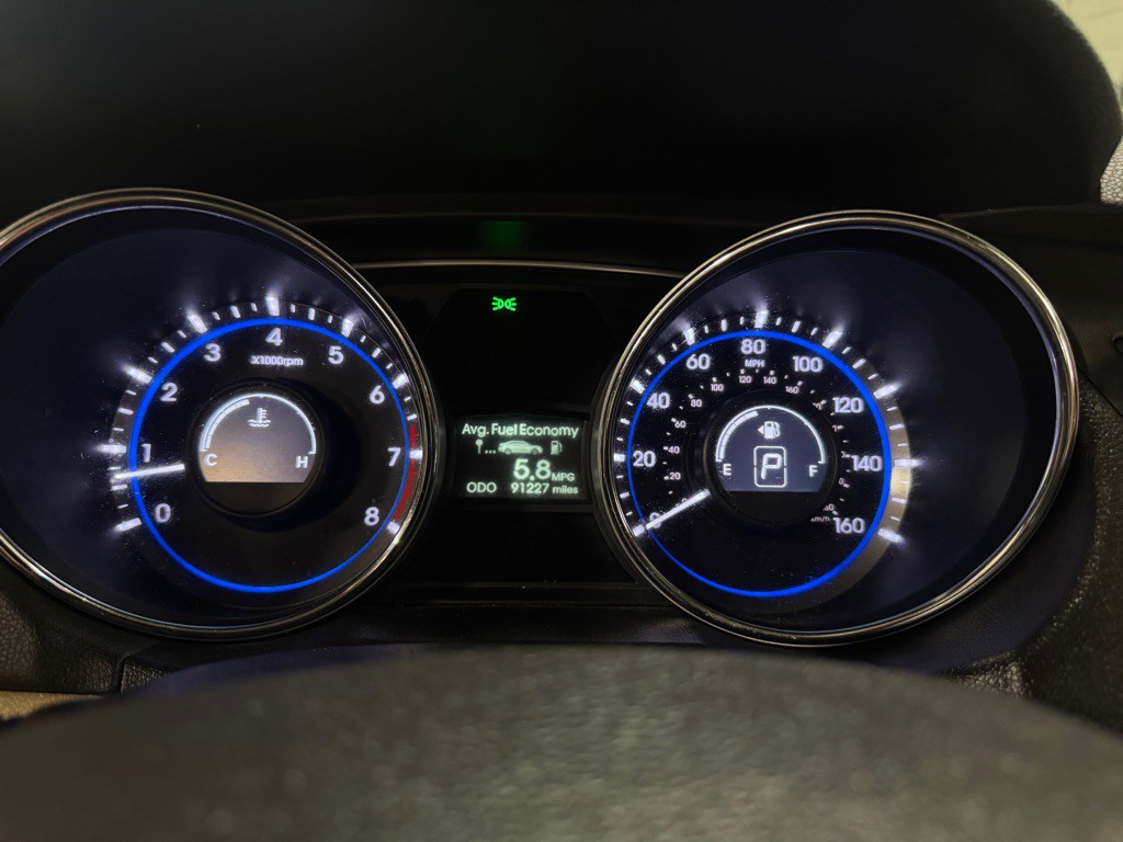 2013 Hyundai Sonata Image 21