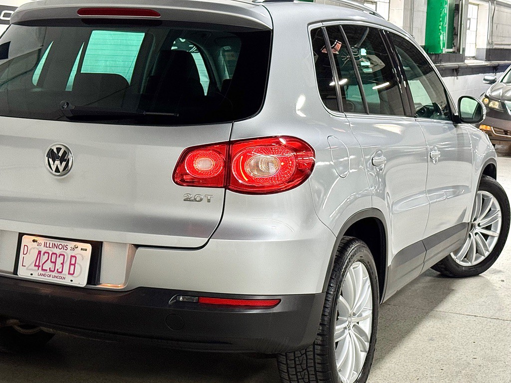 2011 Volkswagen Tiguan Image 10