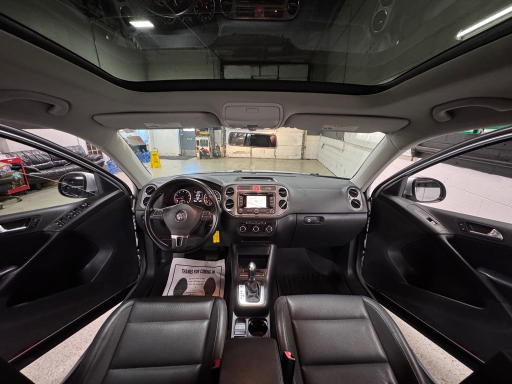 2011 Volkswagen Tiguan Image 21
