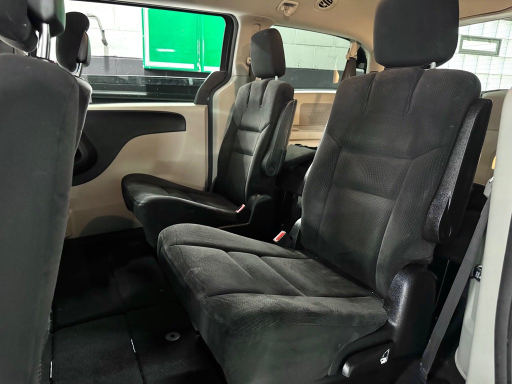 2014 Dodge Grand Caravan Image 17
