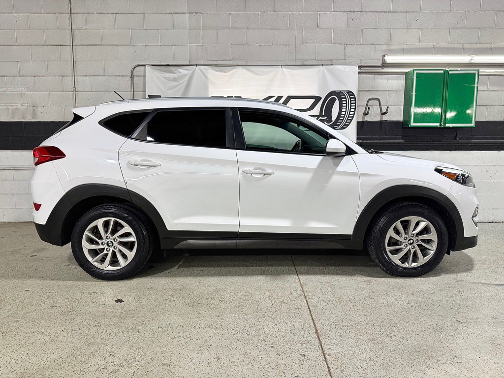 2016 Hyundai Tucson Image 6