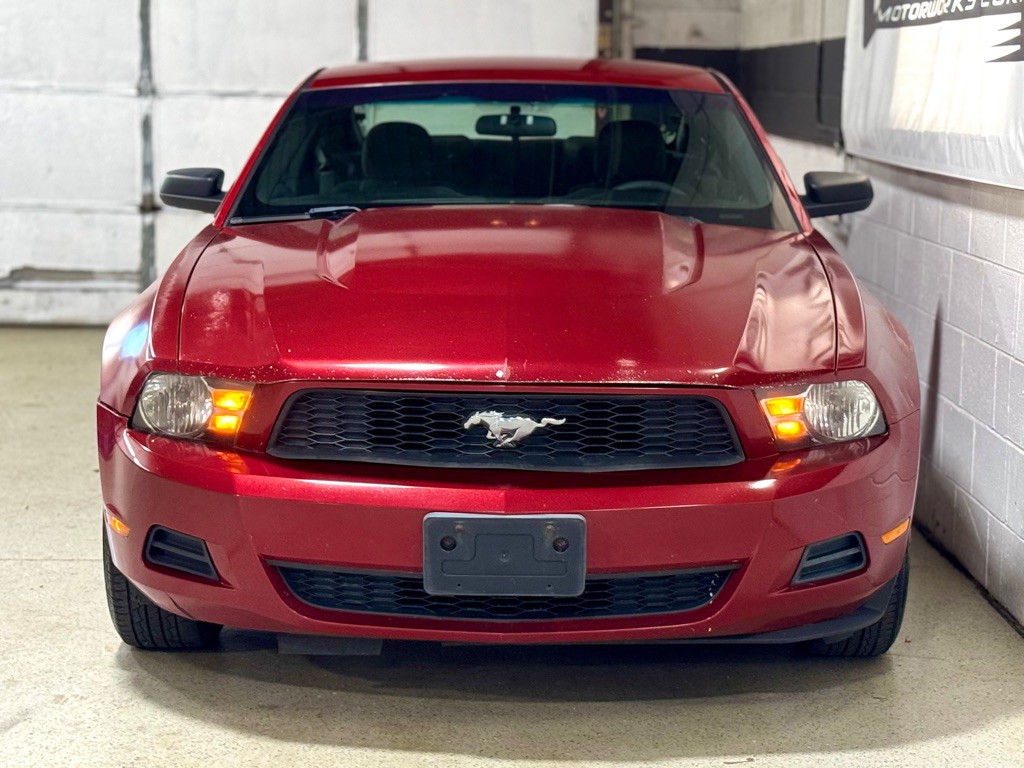 2011 Ford Mustang Image 5