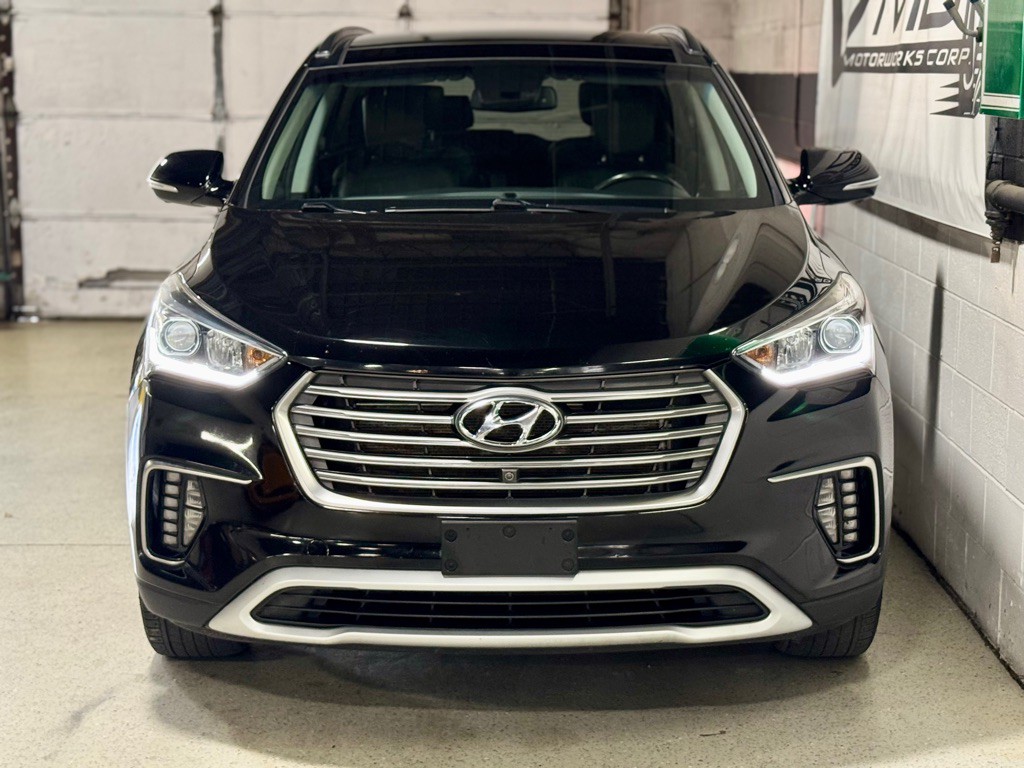 2017 Hyundai Santa Fe Image 5