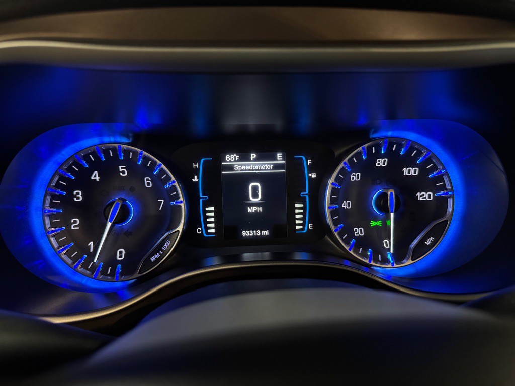 2017 Chrysler Pacifica Image 24