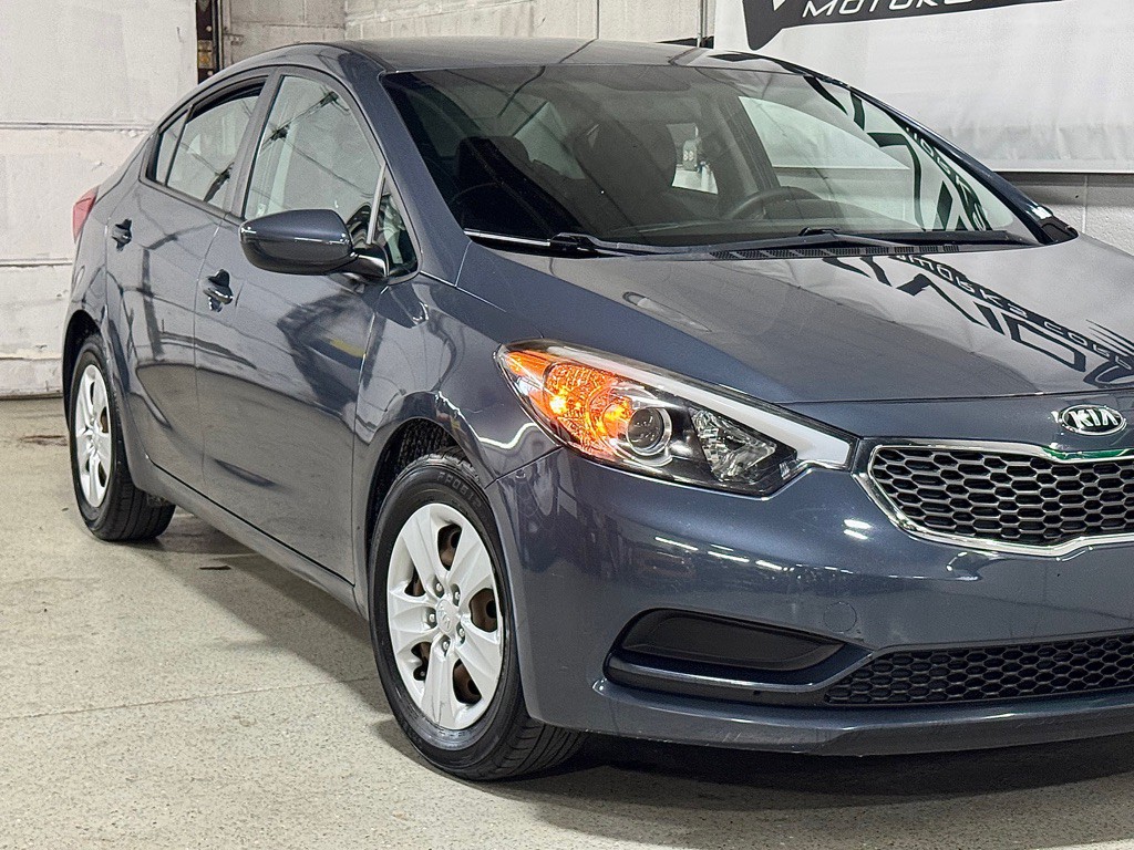 2016 Kia Forte Image 3
