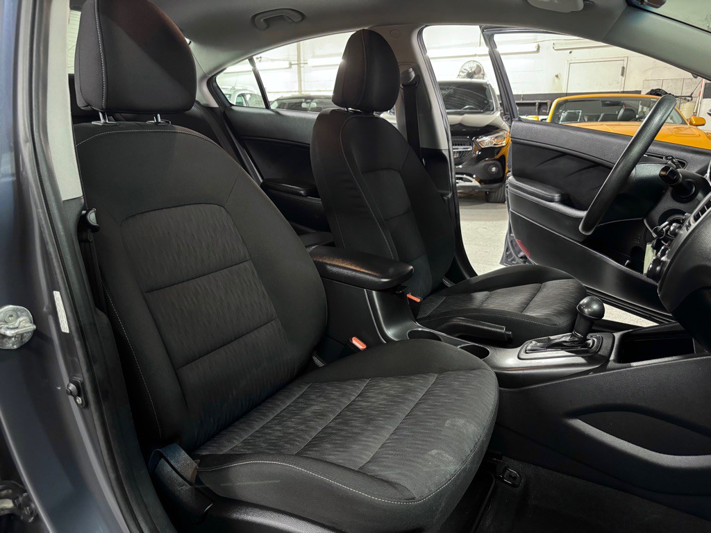 2016 Kia Forte Image 18