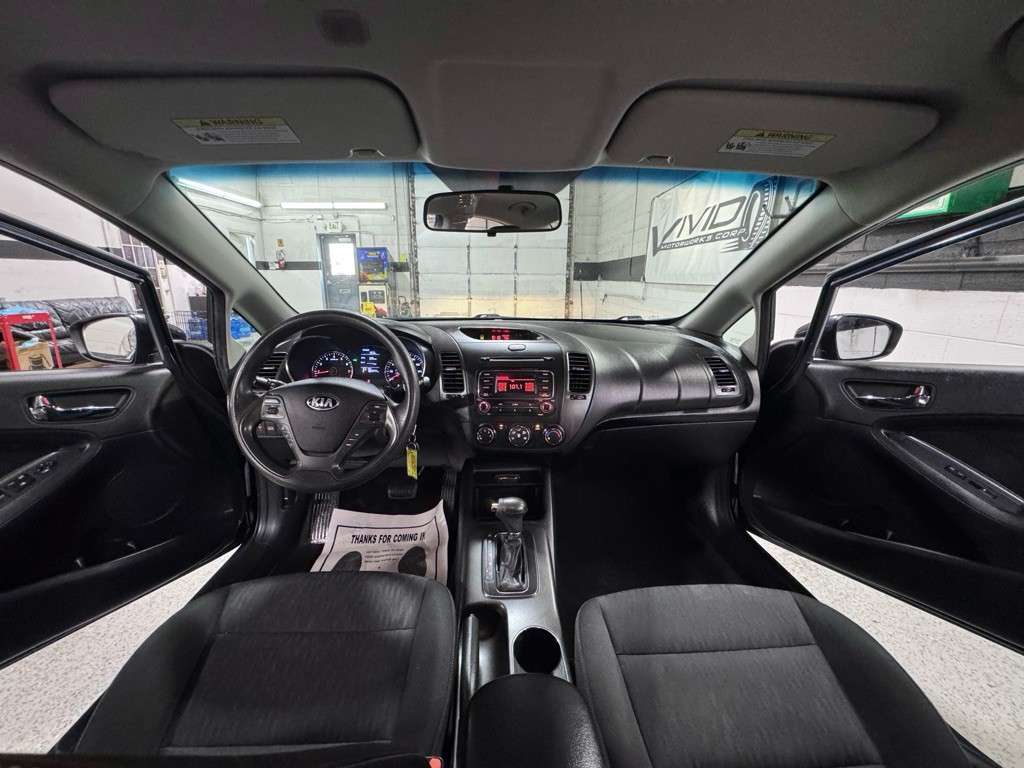 2016 Kia Forte Image 22