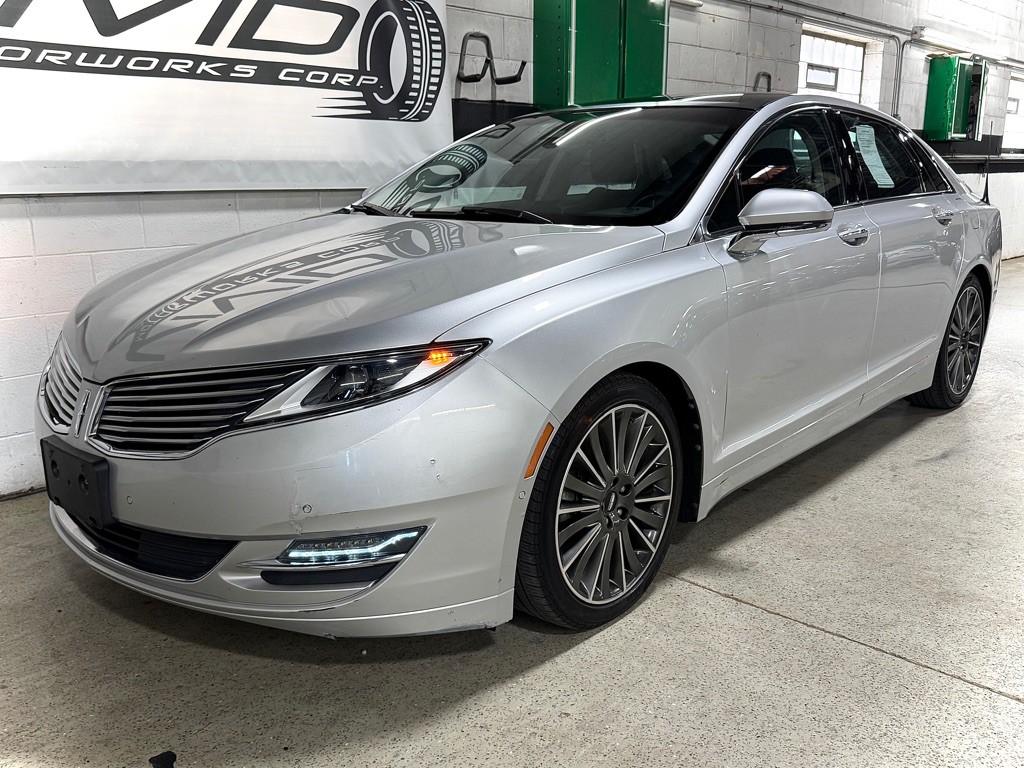 2013 Lincoln MKZ Image 11